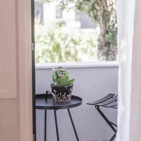 Cozy Riviera Apartment Athens